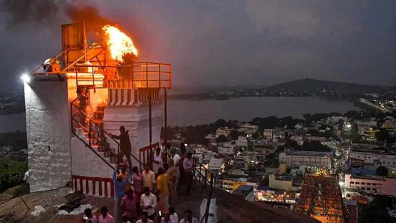 ಹಿಂದೂಗಳ ಹಕ್ಕನ್ನು ತಿರಸ್ಕರಿಸಿದ್ದ ಡಿಎಂಕೆ ಸರಕಾರಕ್ಕೆ ಮದ್ರಾಸ್‌ ಹೈಕೋರ್ಟ್‌ ತರಾಟೆ