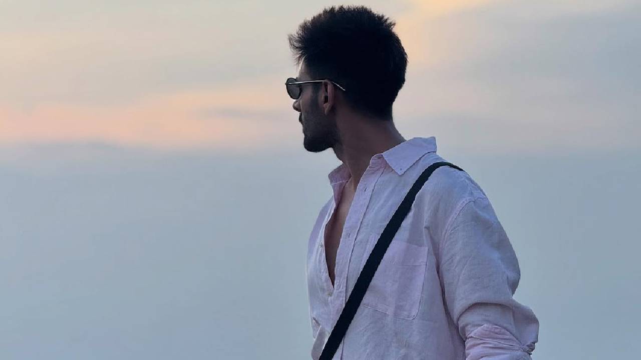 Kartik Aaryan: ಫೋಟೊಶೂಟ್ನಲ್ಲಿ ಹ್ಯಾಂಡ್ಸಮ್ ಆಗಿ ಮಿಂಚಿದ ನಟ ಕಾರ್ತಿಕ್ ಆರ್ಯನ್ - Image 2