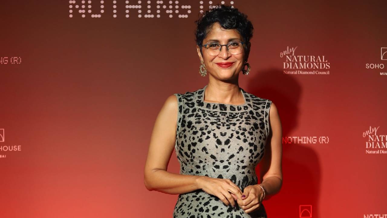 Dirty Magazine’s Event: ಡರ್ಟಿ ಮ್ಯಾಗಜೀನ್ ಇವೆಂಟ್ ಗೆ ಗ್ರ್ಯಾಂಡ್ ಆಗಿ ಎಂಟ್ರಿ ಕೊಟ್ಟ ಬಾಲಿವುಡ್ ಸೆಲೆಬ್ರಿಟಿಗಳು! - Image 7