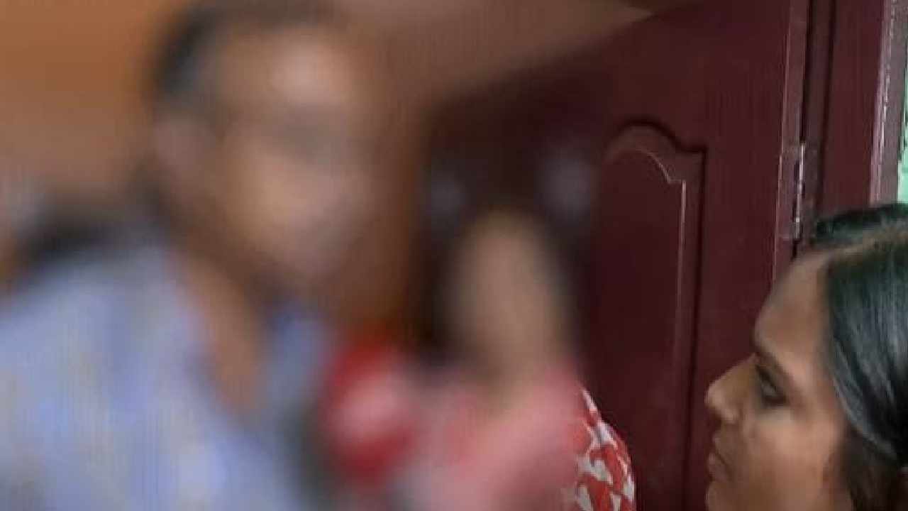 ಯಾವ ಹಣವೂ ಬೇಡ... ನ್ಯಾಯ ಬೇಕು ಎಂದ ಕೊಲ್ಕತ್ತಾ ವೈದ್ಯೆಯ ಪೋಷಕರು!