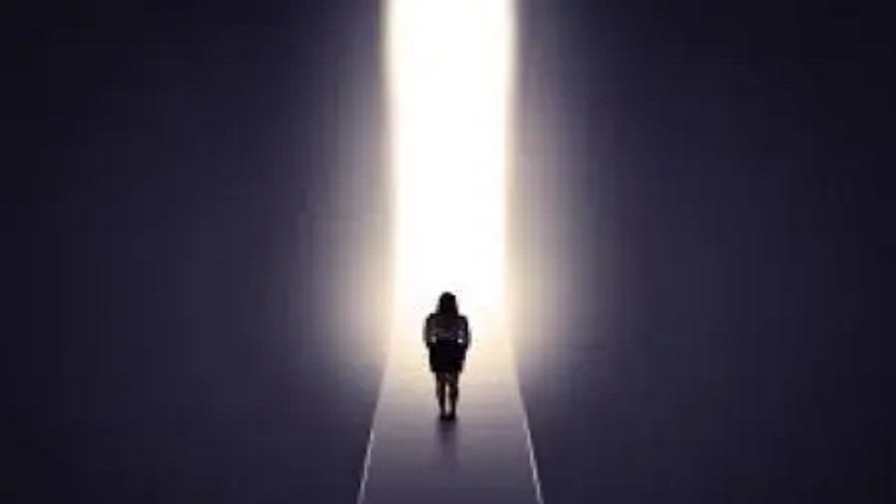 Roopa Gururaj Column: ಕತ್ತಲಿನತ್ತ ಸಾಗಿ, ಕತ್ತಲನ್ನು ನಿವಾರಿಸುವ ಬೆಳಕು