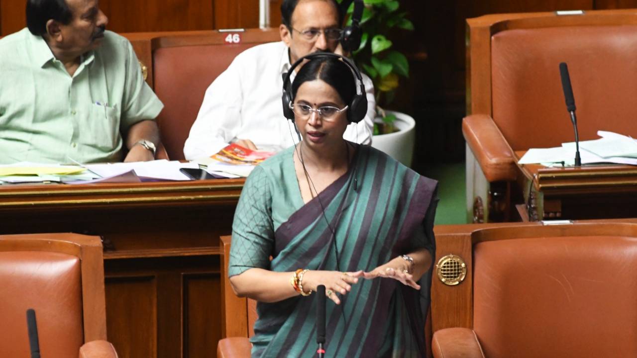 ರಾಜ್ಯ ಸರ್ಕಾರದಿಂದ ಗುಡ್‌ನ್ಯೂಸ್‌; 90 ದಿನಗಳೊಳಗೆ ಅಂಗನವಾಡಿ ಖಾಲಿ ಹುದ್ದೆ ಭರ್ತಿಗೆ ಕ್ರಮ ಎಂದ ಲಕ್ಷ್ಮಿ ಹೆಬ್ಬಾಳ್ಕರ್‌