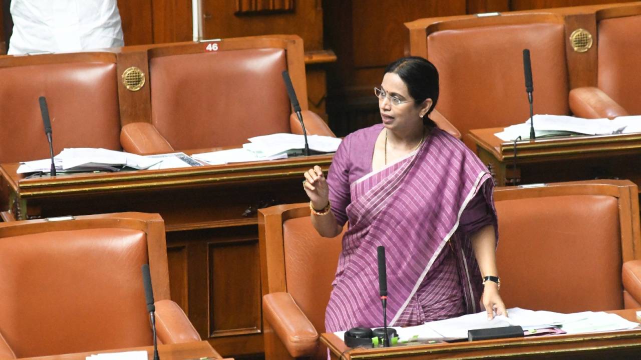 Karnataka Assembly Session: ಮಹಿಳೆಯರ ರಕ್ಷಣೆಗೆ ಬರಲಿದೆ ಅಕ್ಕಾ ಪಡೆ:  ಲಕ್ಷ್ಮಿ ಹೆಬ್ಬಾಳ್ಕರ್‌