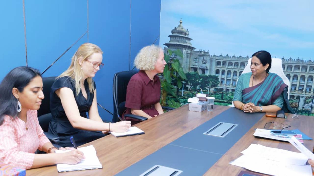 ಸಚಿವೆ ಲಕ್ಷ್ಮೀ ಹೆಬ್ಬಾಳ್ಕರ್ ಭೇಟಿಯಾದ ಆಸ್ಟ್ರೇಲಿಯಾ ನಿಯೋಗ