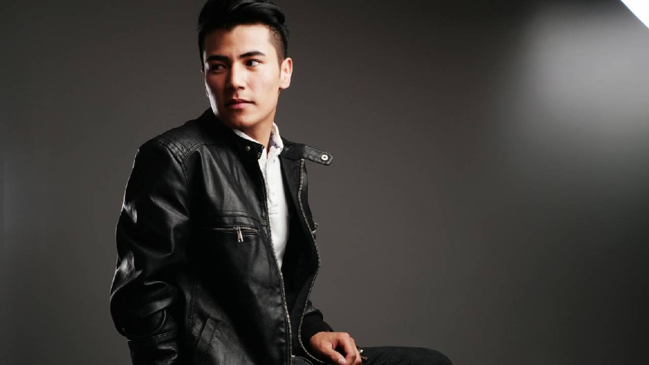 Winter Fashion 2025: ಲೆದರ್ ಜಾಕೆಟ್ ಧರಿಸುವವರಿಗೆ ಇಲ್ಲಿವೆ ಸಿಂಪಲ್ ಸ್ಟೈಲಿಂಗ್ ಟಿಪ್ಸ್ - Image 5