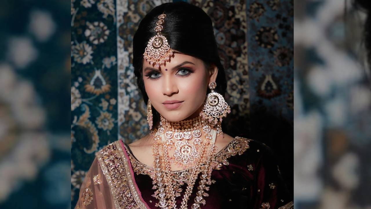Lehenga Sarees Trend 2025: ಮುಂಬರುವ ನವರಾತ್ರಿ ಸಂಭ್ರಮಕ್ಕೆ ಸಾಥ್ ನೀಡಲು ಸಜ್ಜಾದ ಲೆಹೆಂಗಾ ಸೀರೆಗಳು - Image 5