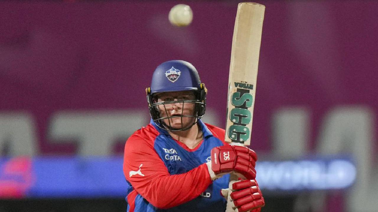 ನೀತಿ ಸಂಹಿತೆ ಉಲ್ಲಂಘನೆ; ಲಿಜೆಲ್ ಲೀಗೆ ಭಾರೀ ದಂಡ