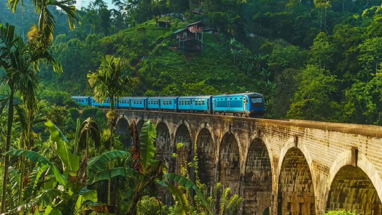 ದೀರ್ಘ ದೂರ ಪಯಣದ ರೈಲುಗಳ ಟಾಪ್ 5 ಪಟ್ಟಿ