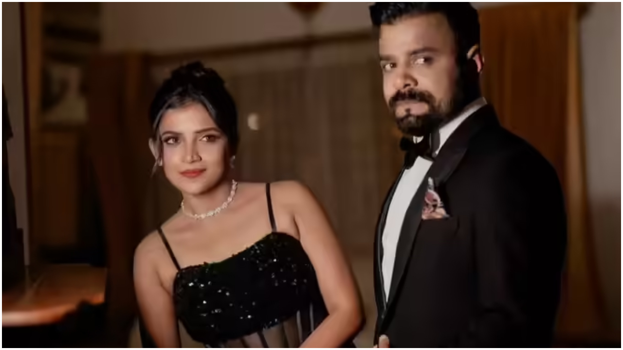 Year Ender 2025: ಈ ವರ್ಷ ದಾಂಪತ್ಯ ಬದುಕಿಗೆ ಕಾಲಿಟ್ಟ ಸ್ಯಾಂಡಲ್‌ವುಡ್‌ ಸೆಲೆಬ್ರಿಟಿಗಳು ಇವರೇ ನೋಡಿ; ಇಲ್ಲಿದೆ ಫುಲ್‌ ಲಿಸ್ಟ್‌ - Image 1