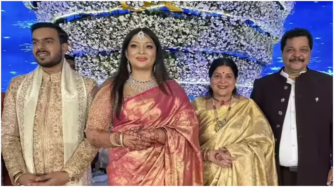 Year Ender 2025: ಈ ವರ್ಷ ದಾಂಪತ್ಯ ಬದುಕಿಗೆ ಕಾಲಿಟ್ಟ ಸ್ಯಾಂಡಲ್‌ವುಡ್‌ ಸೆಲೆಬ್ರಿಟಿಗಳು ಇವರೇ ನೋಡಿ; ಇಲ್ಲಿದೆ ಫುಲ್‌ ಲಿಸ್ಟ್‌ - Image 6