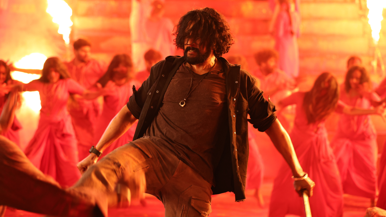 Photos: ʻಮಾರ್ಕ್‌ʼ ಸಿನಿಮಾದಲ್ಲಿ ಸುದೀಪ್ ಮಾಸ್‌ ಅವತಾರ; ‌ಕಿಚ್ಚನ ಅಭಿಮಾನಿಗಳು ಫುಲ್‌ ಖುಷ್‌ ಆಗೋದು ಗ್ಯಾರಂಟಿ - Image 6