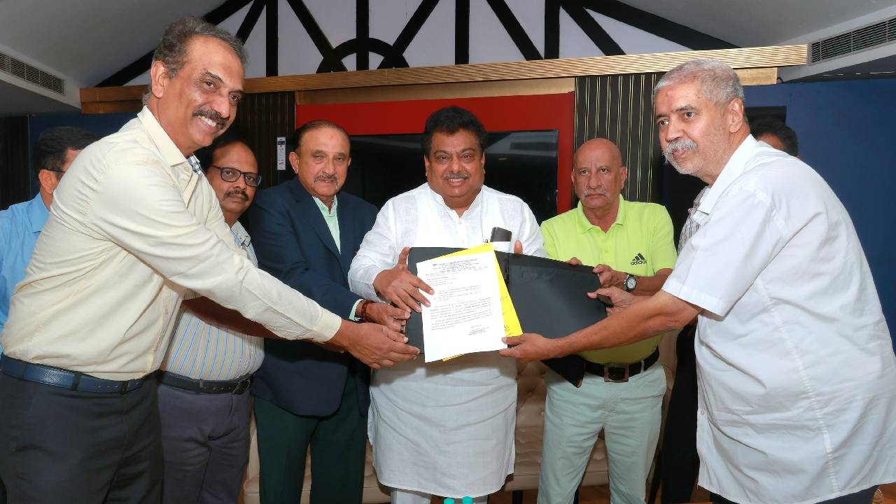 ತುಮಕೂರಿನಲ್ಲಿ ಅಂತಾರಾಷ್ಟ್ರೀಯ ಕ್ರಿಕೆಟ್ ಕ್ರೀಡಾಂಗಣ: ಎಂ.ಬಿ.ಪಾಟೀಲ್