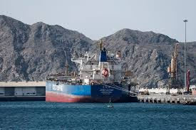 ಹೊರ್ಮುಜ್ ಜಲಸಂಧಿಯಲ್ಲಿ ಭಾರತದ 37  ಹಡಗುಗಳು ಲಾಕ್‌