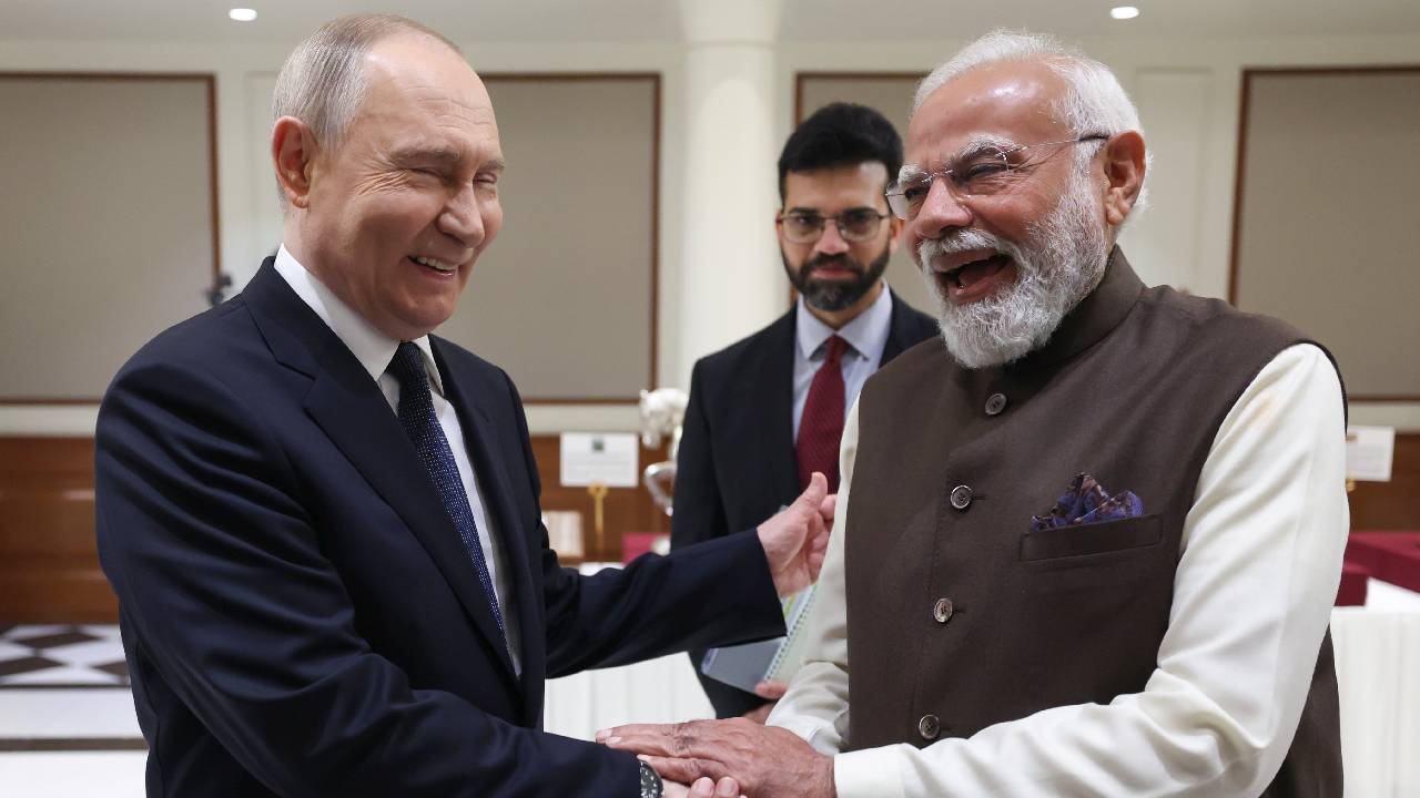 ಮೋದಿ ಭಾರತಕ್ಕೆ ಅದೃಷ್ಟ; ಪ್ರಧಾನಿ ಹೊಗಳಿದ ಪುಟಿನ್