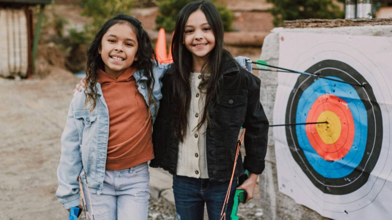 Monsoon kids Fashion 2025: ಮಳೆಗಾಲದ ರಂಗು ಹೆಚ್ಚಿಸಿದ ಮಕ್ಕಳ ಕ್ಯೂಟ್ ಫ್ಯಾಷನ್ವೇರ್ಸ್ - Image 5