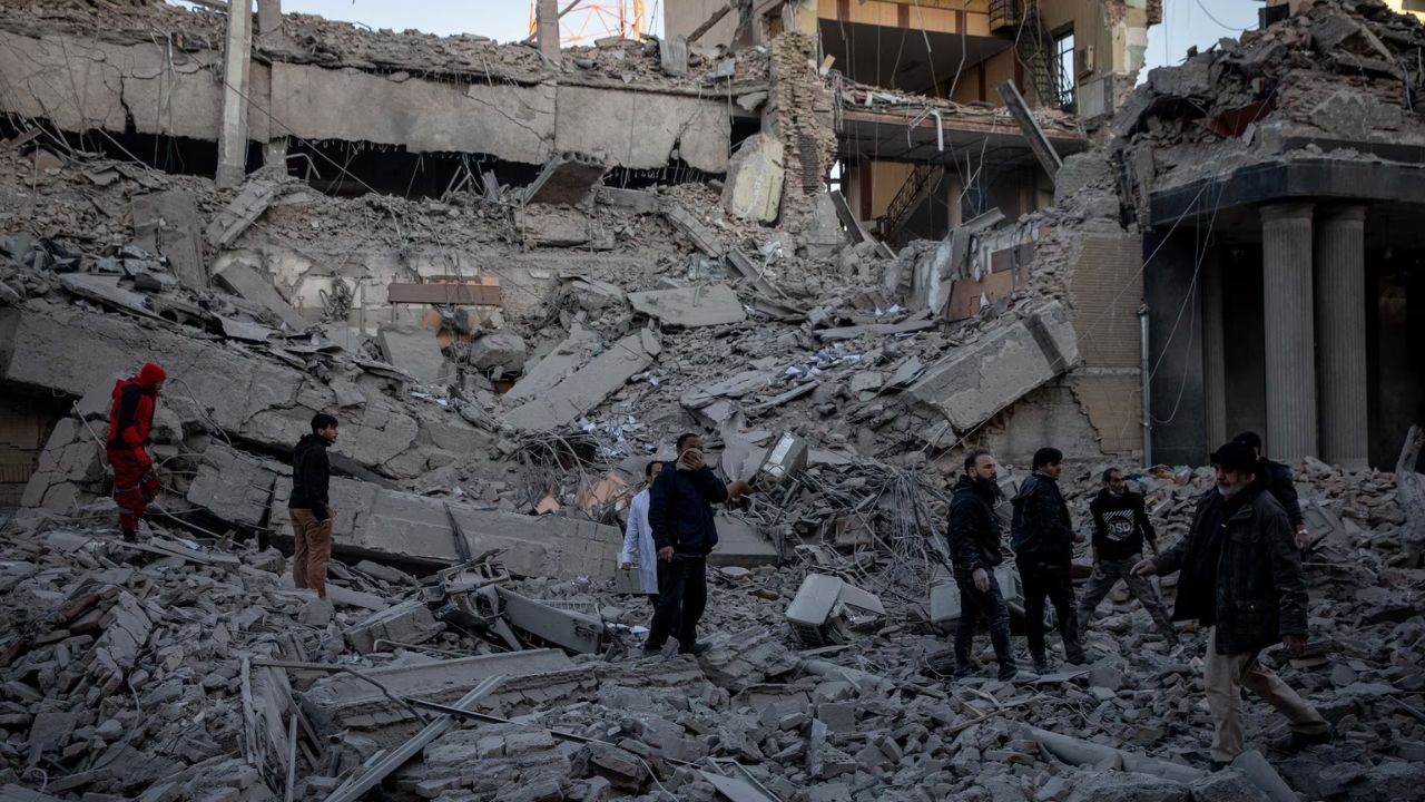 ಯುದ್ಧ ವಲಯದಲ್ಲಿ ಸಿಲುಕಿಕೊಂಡ ಮುಂಬೈ ಮೂಲದ ಯುವಕ