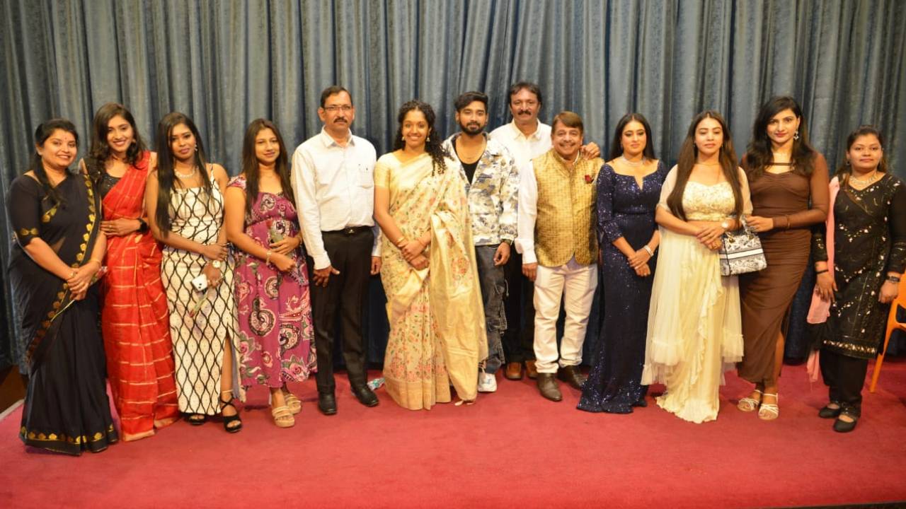 Nagavalli Bangale Movie: ಅರಿಷಡ್ವರ್ಗಗಳನ್ನು ಪ್ರತಿನಿಧಿಸುವ ಕಥಾಹಂದರವುಳ್ಳ ʼನಾಗವಲ್ಲಿ ಬಂಗಲೆʼ ಚಿತ್ರದ ಟೀಸರ್, ಪೋಸ್ಟರ್ ರಿಲೀಸ್