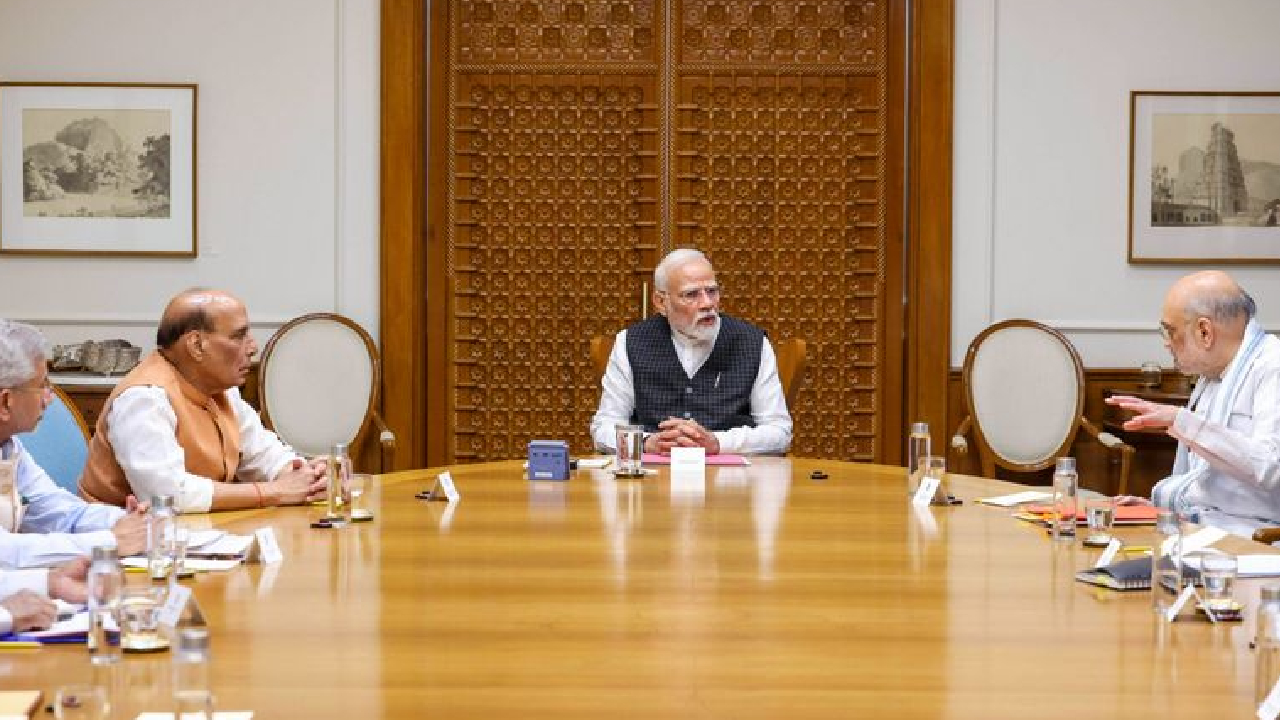 ದಾಳಿಯ ಇಂಚಿಂಚೂ ಮಾಹಿತಿ ಪಡೆದ ಪ್ರಧಾನಿ ಮೋದಿ