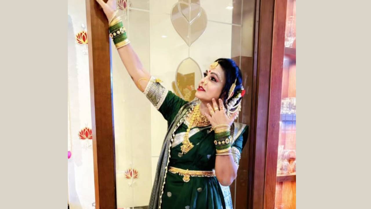Navaratri Fashion 2025: ನವರಾತ್ರಿಯ ಹಸಿರು ಬಣ್ಣದಲ್ಲಿ ಅಂದವಾಗಿ ಕಾಣಿಸಿಕೊಳ್ಳುವುದು ಹೇಗೆ? - Image 4
