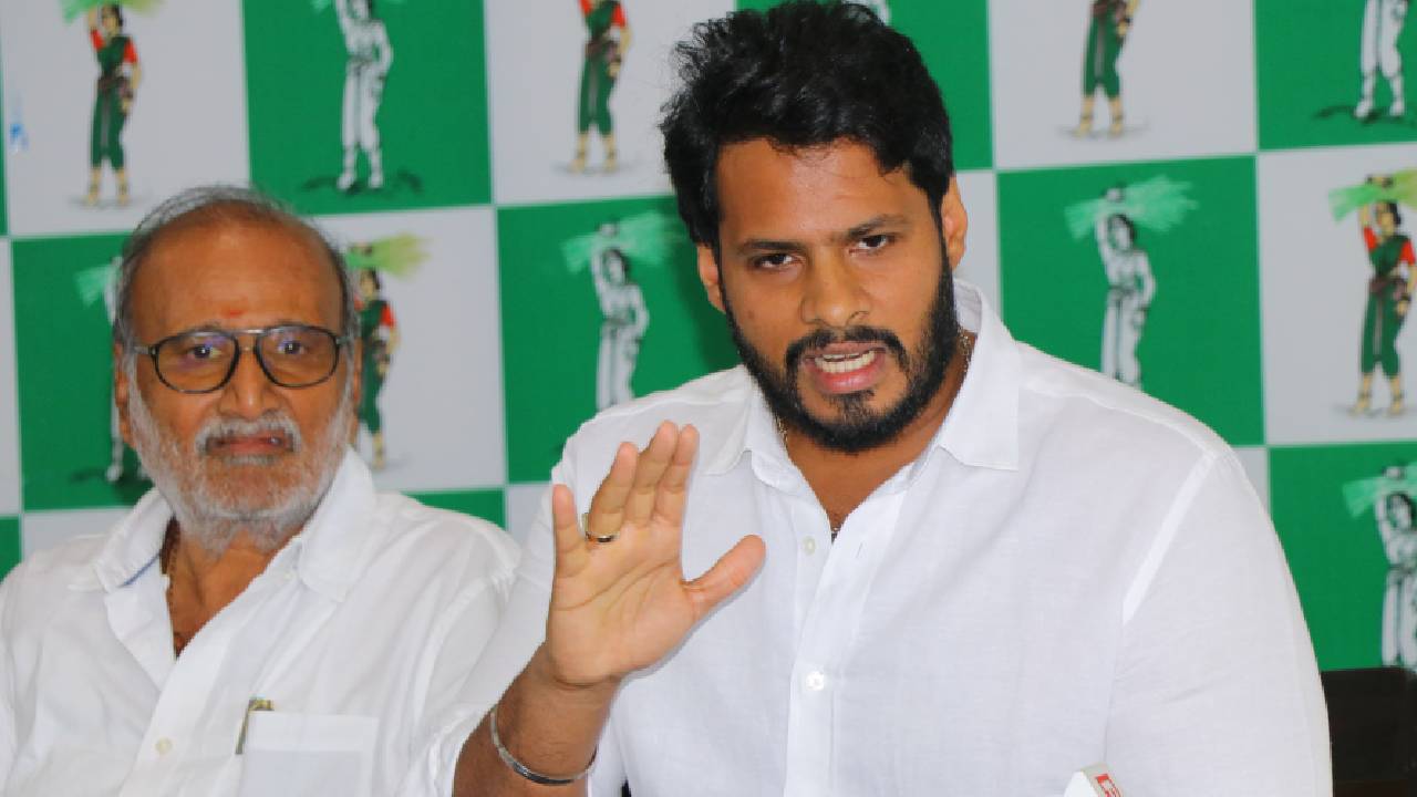 ಬೆಂಗಳೂರು ಕಾಲ್ತುಳಿತ ಪ್ರಕರಣ ನ್ಯಾಯಾಂಗ ತನಿಖೆಗೆ ಒಪ್ಪಿಸಲು ನಿಖಿಲ್ ಪಟ್ಟು
