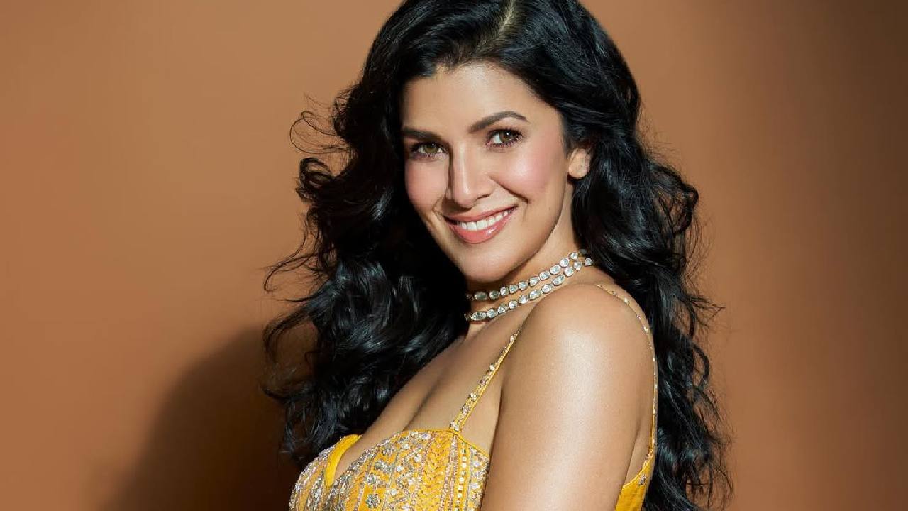 Nimrat Kaur: ತಂದೆಯನ್ನು ಉಗ್ರರು ಅಪಹರಿಸಿ ಕ್ರೂರವಾಗಿ ಕೊಂದರು; ಭಾವುಕರಾದ ನಟಿ ನಿಮ್ರತ್ ಕೌರ್.. - Image 4