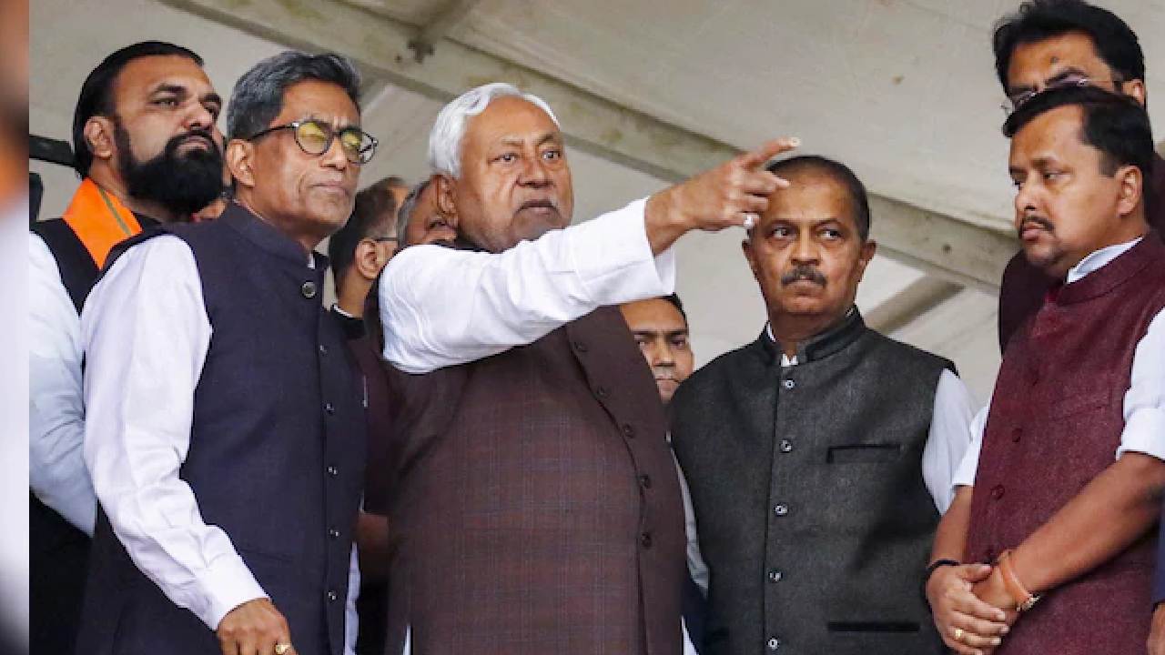 Nitish Kumar Swearing-In: ನಾಳೆ ನಿತೀಶ್ ಕುಮಾರ್‌ ಬಣದ ಪ್ರಮಾಣವಚನ ಫಿಕ್ಸ್‌; ಸಚಿವ ಸ್ಥಾನಕ್ಕೆ ಜಾತಿ ಲೆಕ್ಕಾಚಾರ ಹೇಗಿದೆ ಗೊತ್ತಾ?