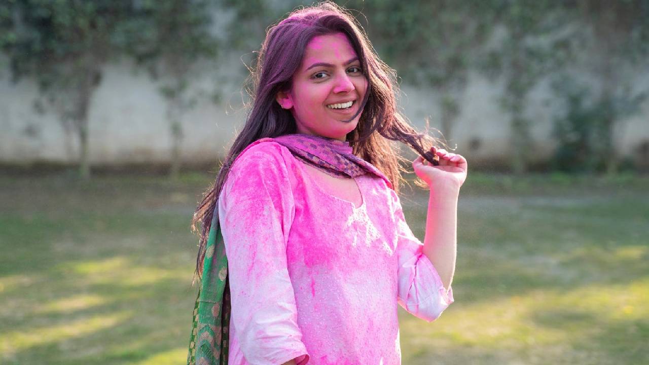 Holi Fashion 2026: ಹೋಳಿ ಸೆಲೆಬ್ರೇಷನ್‌ಗೆ ಸಾಥ್‌ ನೀಡಲು ಬಂದ ಔಟ್‌ಫಿಟ್ಸ್ - Image 4