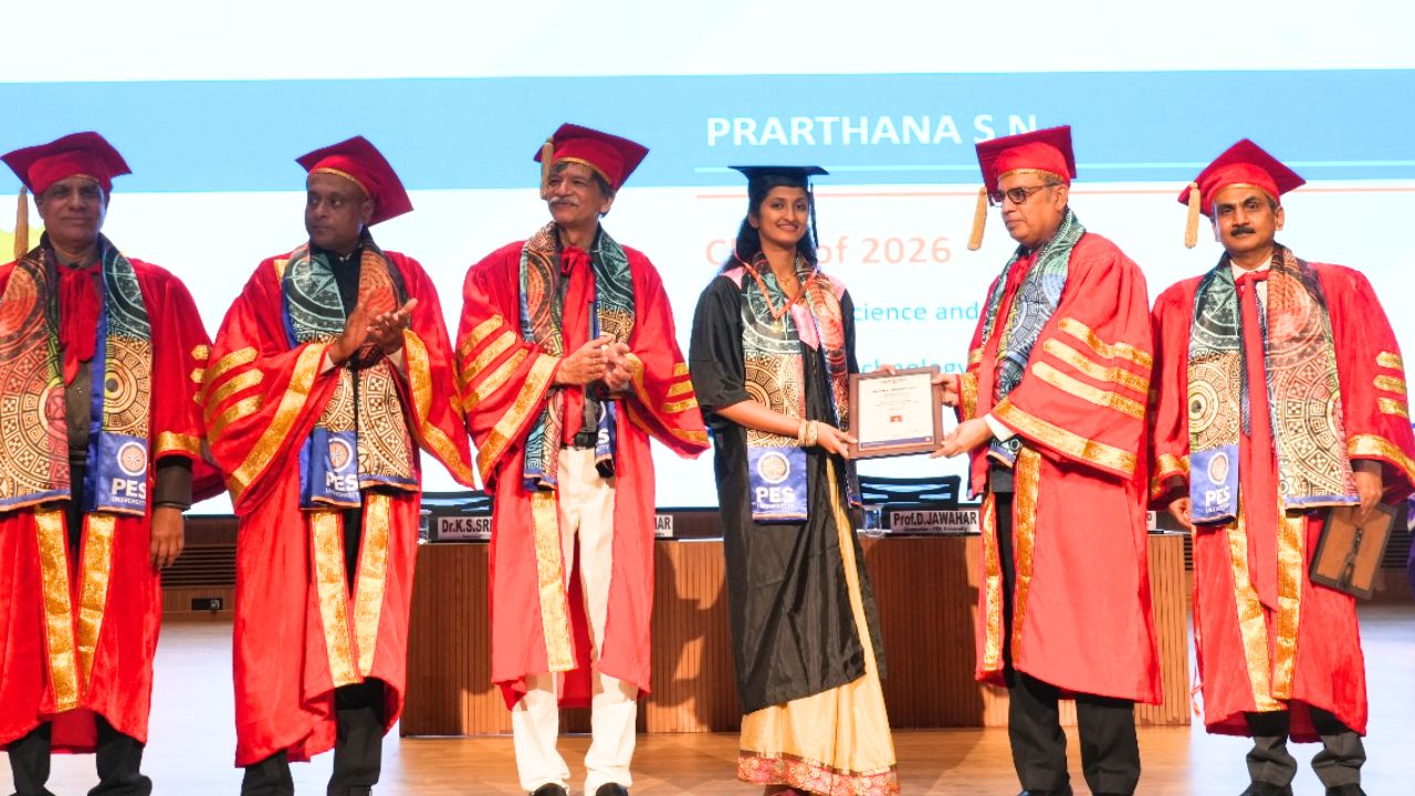 ಪಿಇಎಸ್ ವಿವಿಯ 12ನೇ ಘಟಿಕೋತ್ಸವ: 5,268 ವಿದ್ಯಾರ್ಥಿಗಳಿಗೆ ಪದವಿ ಪ್ರಧಾನ