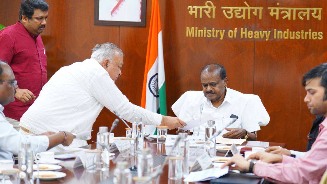 ಹೆಚ್ಚು ವಿದ್ಯುತ್‌ ಚಾಲಿತ ಬಸ್‌ಗಳಿಗಾಗಿ ಕೇಂದ್ರಕ್ಕೆ ಬೇಡಿಕೆ ಇಟ್ಟ ಕರ್ನಾಟಕ