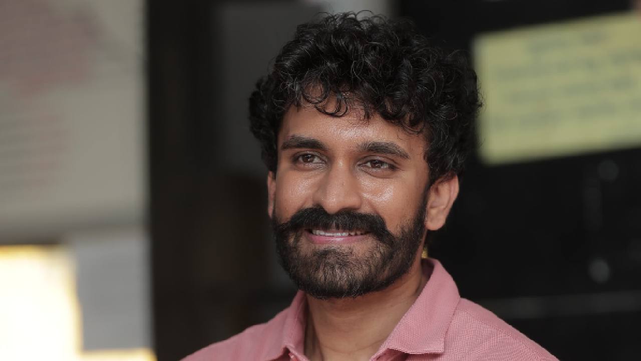 Pabbar Movie: ಸೆಟ್ಟೇರಿತು ಗೀತಾ ಪಿಕ್ಚರ್ಸ್ 4ನೇ ಸಿನಿಮಾ.. ಧೀರೆನ್-ಸಂದೀಪ್ ಸುಂಕದ್ ಚಿತ್ರಕ್ಕೆ 'ಪಬ್ಬಾರ್' ಟೈಟಲ್ ಫಿಕ್ಸ್; - Image 4