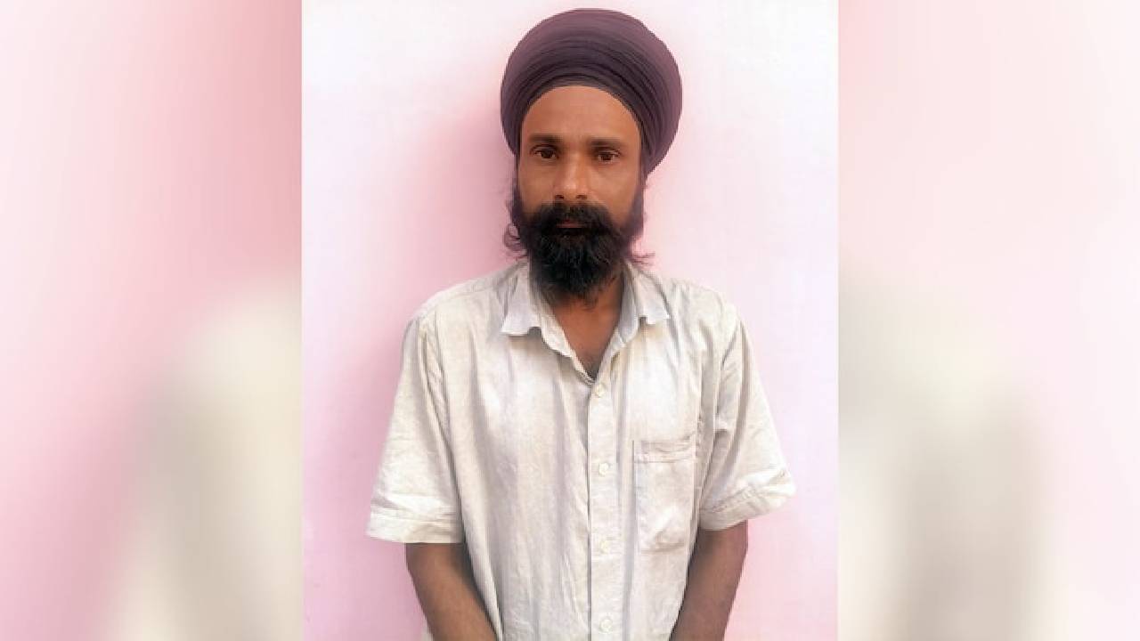 Spy for Pakistan:  ಪಾಕ್‌ ಮಹಿಳೆಯಿಂದ ಹನಿ ಟ್ರ್ಯಾಪ್‌; ಬೇಹುಗಾರಿಕೆ ನಡೆಸುತ್ತಿದ್ದ ವ್ಯಕ್ತಿಯ ಬಂಧನ