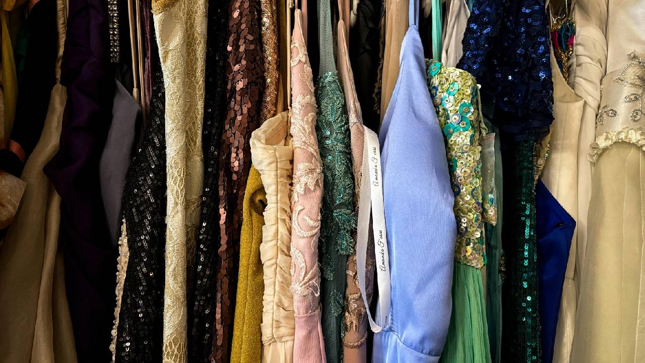 Partywear Fashion 2025: ಇಯರ್ ಎಂಡ್ ಪಾರ್ಟಿವೇರ್ ಆಯ್ಕೆಗೆ 5 ಐಡಿಯಾ - Image 5