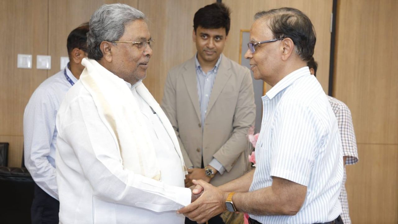 16th Finance Commission: ಬೆಂಗಳೂರು ಅಭಿವೃದ್ಧಿಗೆ 1.15 ಲಕ್ಷ ಕೋಟಿ ಒದಗಿಸಿ; 16ನೇ ಹಣಕಾಸಿನ ಆಯೋಗಕ್ಕೆ ಸಿಎಂ ಜ್ಞಾಪನ ಪತ್ರ