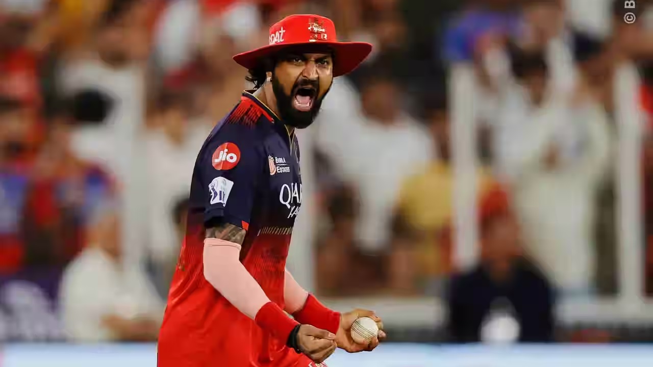 IPL 2025: 18 ವರ್ಷಗಳ ಬಳಿಕ ಚೊಚ್ಚಲ ಕಪ್ ಗೆದ್ದು ಕಣ್ಣೀರಿಟ್ಟ ವಿರಾಟ್ ಕೊಹ್ಲಿ! - Image 2
