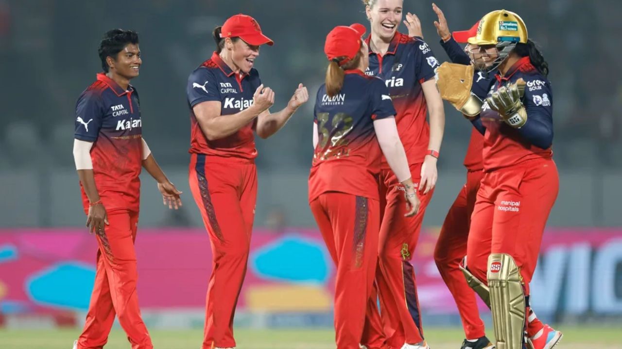 WPL 2026: ಯುಪಿ ವಾರಿಯರ್ಸ್‌ ವಿರುದ್ಧ ಫೈನಲ್‌ಗೆ ಲಗ್ಗೆಯಿಟ್ಟ ಆರ್‌ಸಿಬಿ!