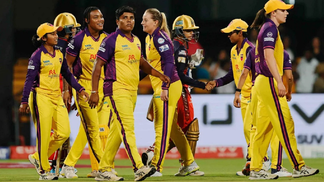 WPL 2025: ಸೂಪರ್ ಓವರ್ನಲ್ಲಿ ಯುಪಿ ವಾರಿಯರ್ಸ್ಗೆ ಮಣಿದ ಆರ್ಸಿಬಿ!