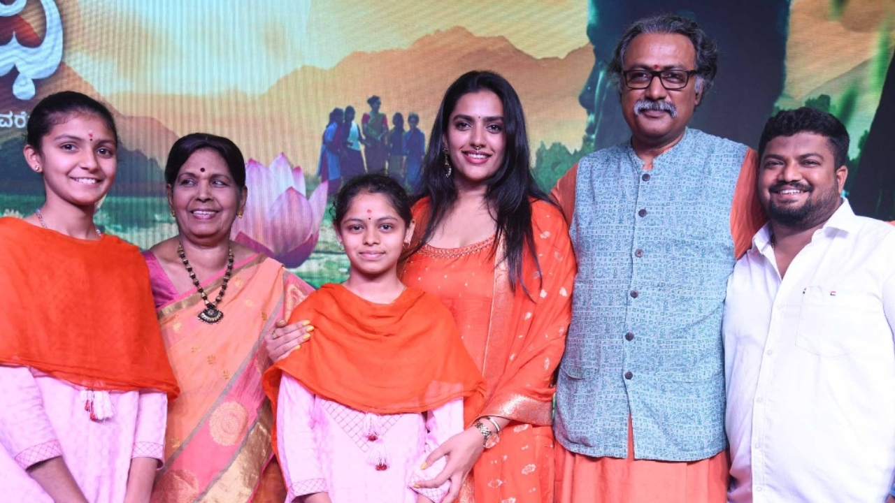 Padmagandhi Movie: 3 ಭಾಷೆಯಲ್ಲಿ ಸಿನಿಮಾ ನಿರ್ದೇಶಿಸಿದ ಸುಚೇಂದ್ರ ಪ್ರಸಾದ್;‌ ಈ ಚಿತ್ರಕ್ಕೆ ಮಾಜಿ MLC ಎಸ್‌ ಆರ್‌ ಲೀಲಾ ನಿರ್ಮಾಪಕಿ