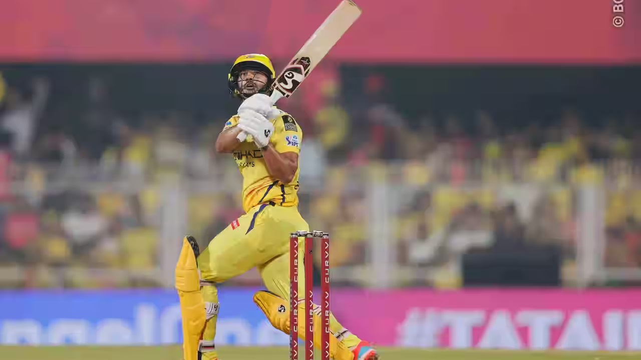 IPL 2025: ಚೆನ್ನೈ ಸೂಪರ್ ಕಿಂಗ್ಸ್ನಿಂದ ಬಿಡುಗಡೆಯಾಗಲಿರುವ ಟಾಪ್ 5 ಆಟಗಾರರು! - Image 2