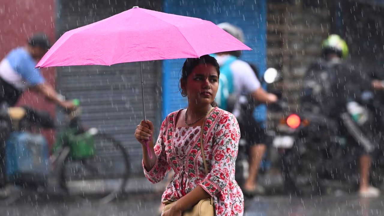 ಯೆಲ್ಲೋ ಅಲರ್ಟ್; ನಾಳೆ ರಾಜ್ಯಾದ್ಯಂತ ಅಬ್ಬರಿಸಲಿದೆ ಮಳೆ!