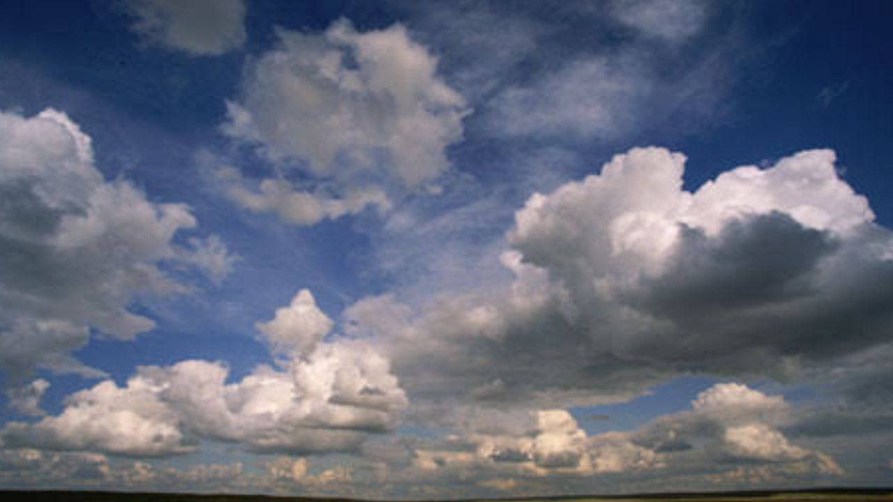 Karnataka Weather: ಇಂದಿನ ಹವಾಮಾನ; ಕೋಲಾರ, ರಾಮನಗರ ಸೇರಿ ರಾಜ್ಯದ ಈ ಜಿಲ್ಲೆಗಳಲ್ಲಿ ಸಾಧಾರಣ ಮಳೆ ನಿರೀಕ್ಷೆ