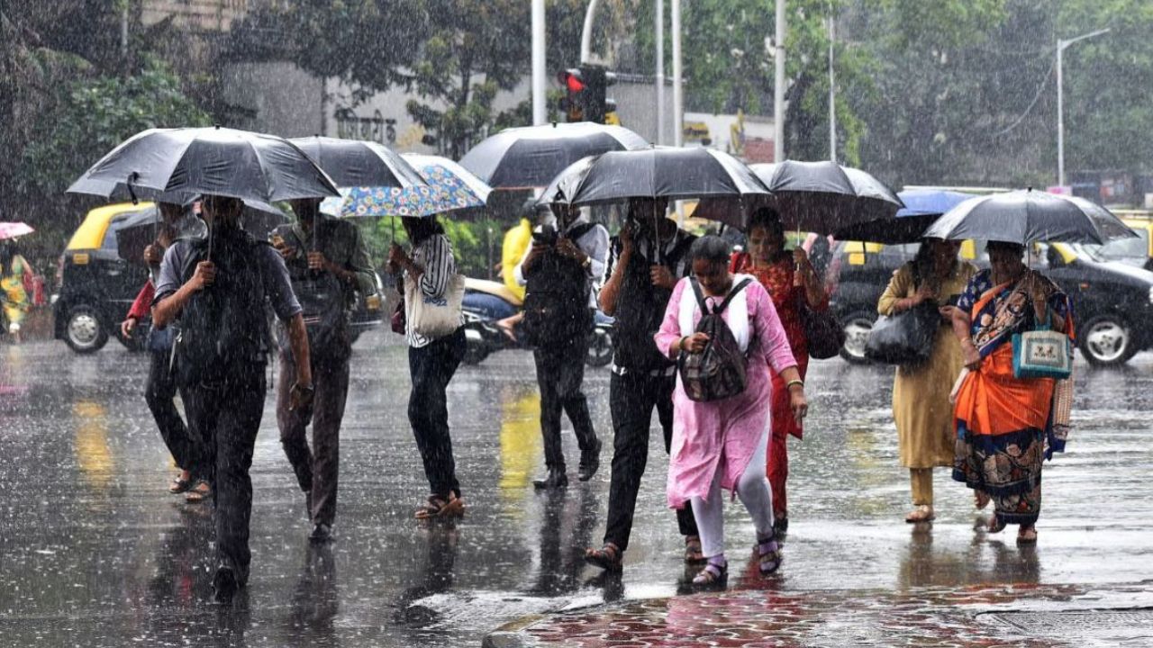 Karnataka Rains: ಕರಾವಳಿ ಜಿಲ್ಲೆಗಳಿಗೆ ಮುಂದಿನ 6 ದಿನ ಯೆಲ್ಲೋ ಅಲರ್ಟ್;‌ ಬಿರುಸಿನ ಮಳೆ ಸಾಧ್ಯತೆ