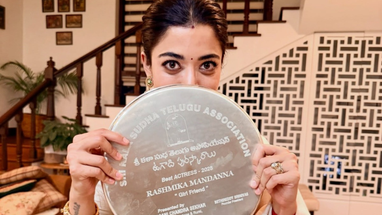 Photos: ಯುಗಾದಿ ಹಬ್ಬದಂದು ರಶ್ಮಿಕಾ ಮಂದಣ್ಣಗೆ ಡಬಲ್‌ ಸಂಭ್ರಮ; ಅತ್ತೆಯೊಂದಿಗೆ ಖುಷಿಯನ್ನು ಹಂಚಿಕೊಂಡಿದ್ದು ಹೀಗೆ! - Image 2