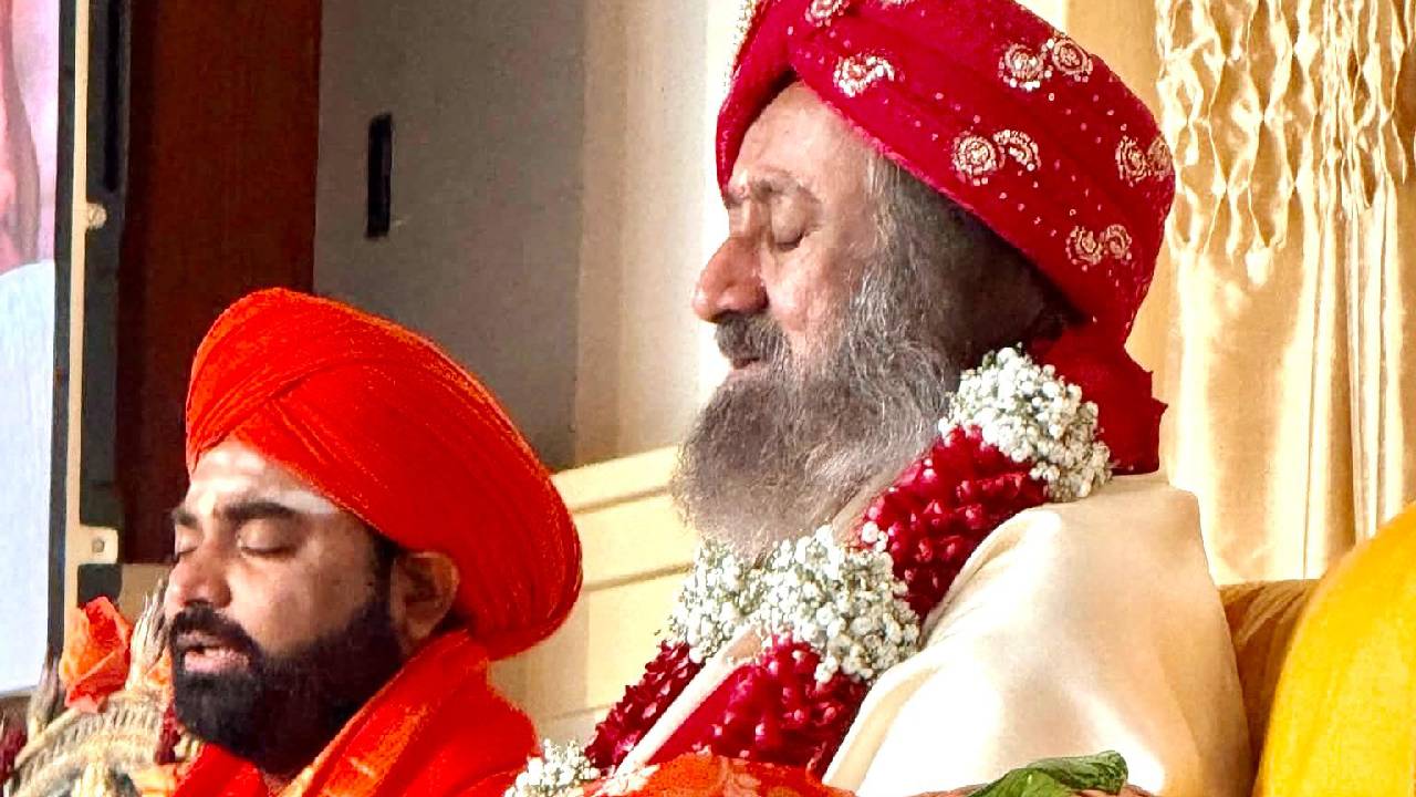 ಆರ್ಟ್ ಆಫ್ ಲಿವಿಂಗ್ನ ಗುರು ಪೂರ್ಣಿಮೆಯಲ್ಲಿ ವಚನಾನಂದ ಸ್ವಾಮೀಜಿ