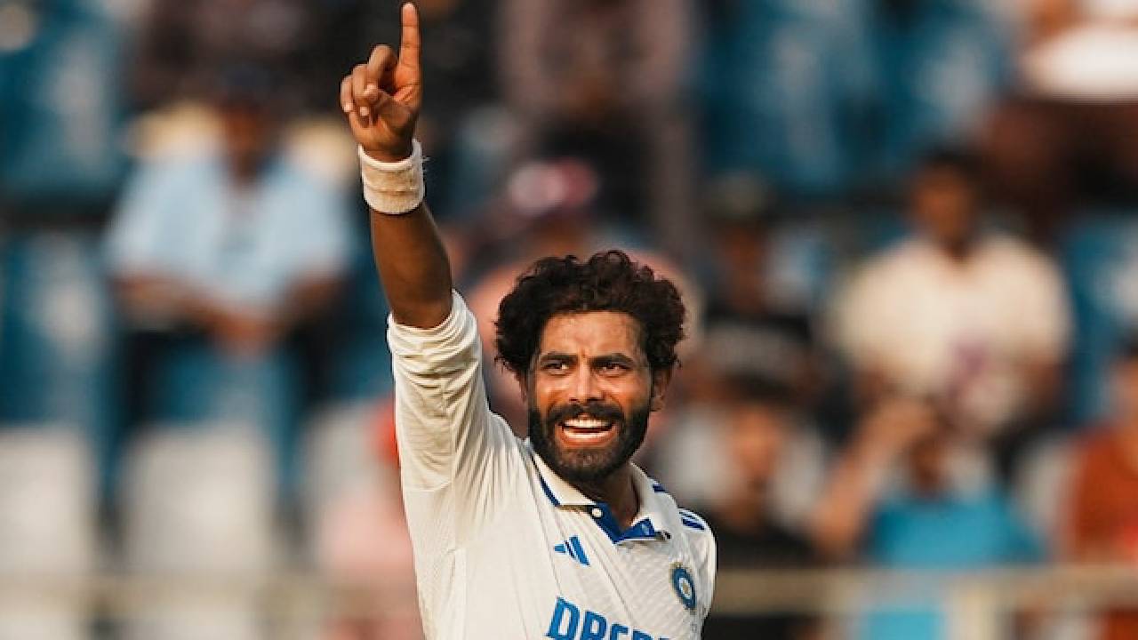 Ranji Trophy: ಡೆಲ್ಲಿ ವಿರುದ್ಧ 5 ವಿಕೆಟ್ ಕಿತ್ತ ರವೀಂದ್ರ ಜಡೇಜಾ