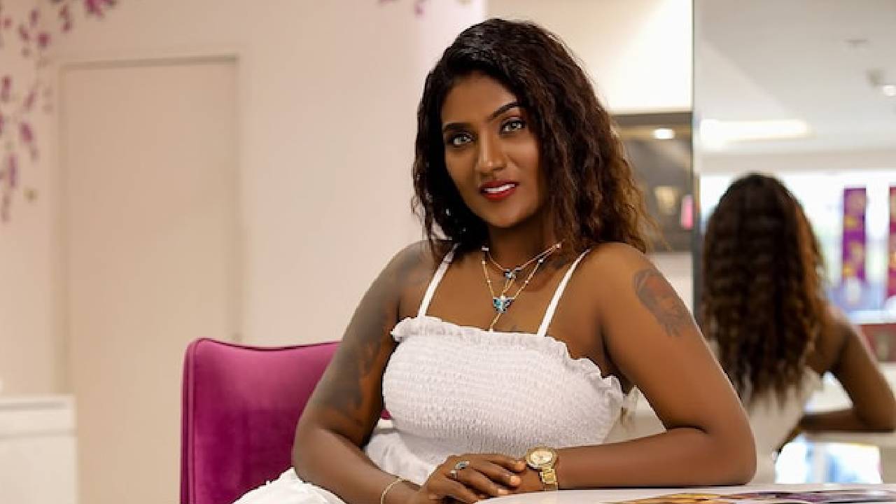 Self Harming: ಸಕ್ಸಸ್ ಕಾಣ್ತಿರುವಾಗಲೇ ಆತ್ಮಹತ್ಯೆಗೆ ಶರಣಾದ ನಟಿಯರು ಇವರೇ ನೋಡಿ - Image 9