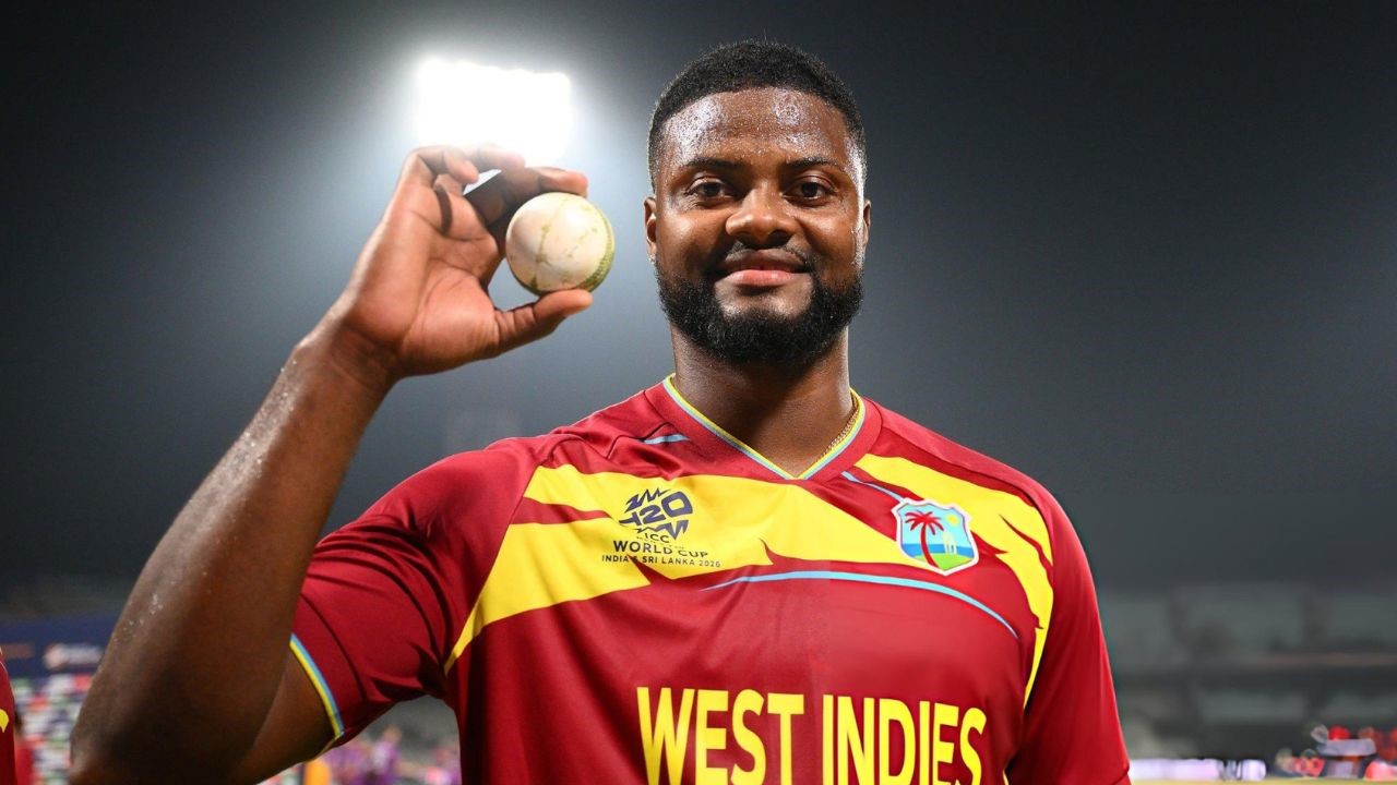 ಹ್ಯಾಟ್ರಿಕ್‌ ವಿಕೆಟ್‌ ಕಿತ್ತು ದಾಖಲೆ ಬರೆದ ರೊಮ್ಯಾರಿಯೊ ಶೆಫರ್ಡ್‌!