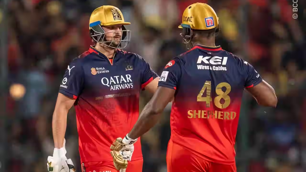 RCB vs CSK: ʻ14 ಎಸೆತಗಳಲ್ಲಿ 53 ರನ್ʼ-ಎರಡನೇ ವೇಗದ ಅರ್ಧಶತಕ ಬಾರಿಸಿದ ರೊಮ್ಯಾರಿಯೊ ಶೆಫರ್ಡ್! - Image 1