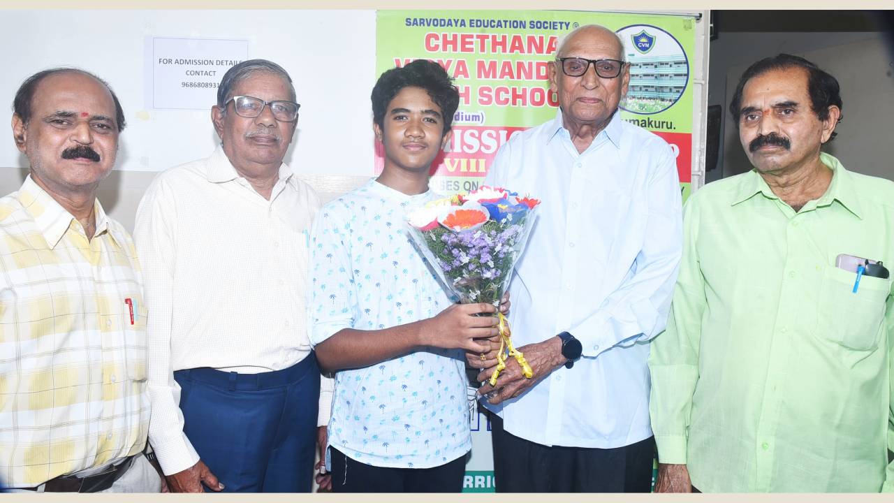 ತುಮಕೂರಿನ ಚೇತನ ವಿದ್ಯಾಮಂದಿರದ ವಿದ್ಯಾರ್ಥಿ ಆದೀಲ್ ರಾಜ್ಯಕ್ಕೆ ಫಸ್ಟ್