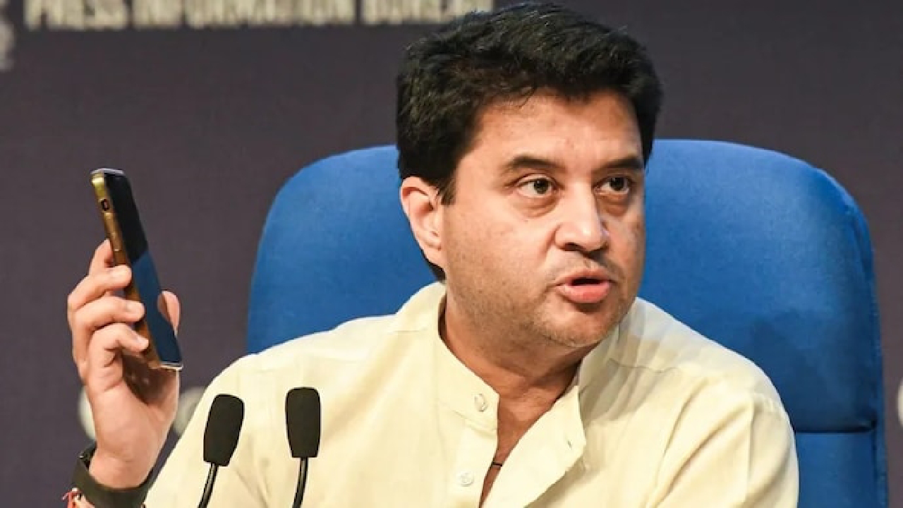 ಸಂಚಾರಿ ಆ್ಯಪ್ ಎಲ್ಲಾ ಮೊಬೈಲ್‌ಗಳಿಗೆ  ಕಡ್ಡಾಯವೇ? ಸಚಿವರು ಹೇಳಿದ್ದೇನು?