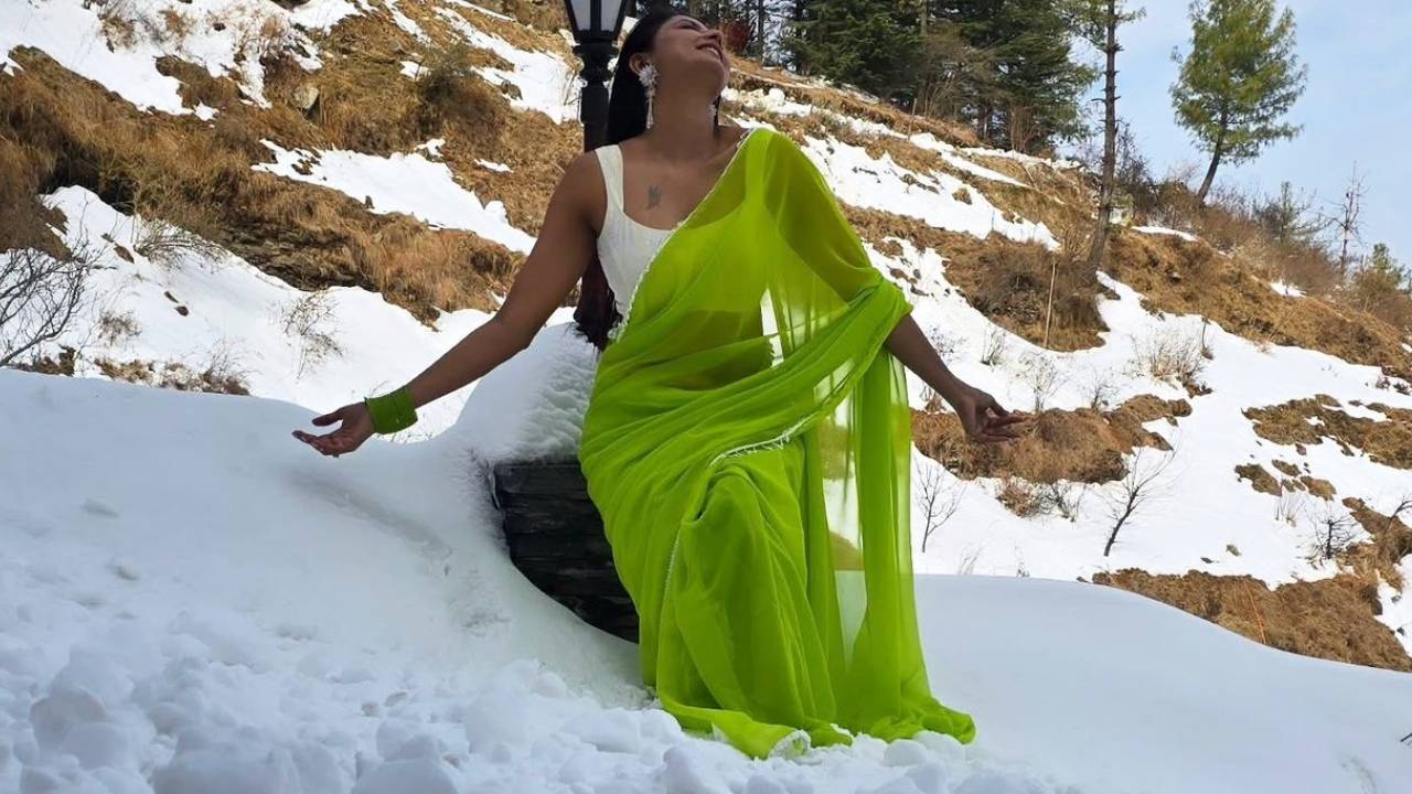 Star Fashion 2026: ಸೀರೆಯುಟ್ಟು ಹಿಮ ರಾಶಿಯ ನಡುವೆ ಸಂಭ್ರಮಿಸಿದ ಶುಭಾ ರಕ್ಷಾ - Image 2